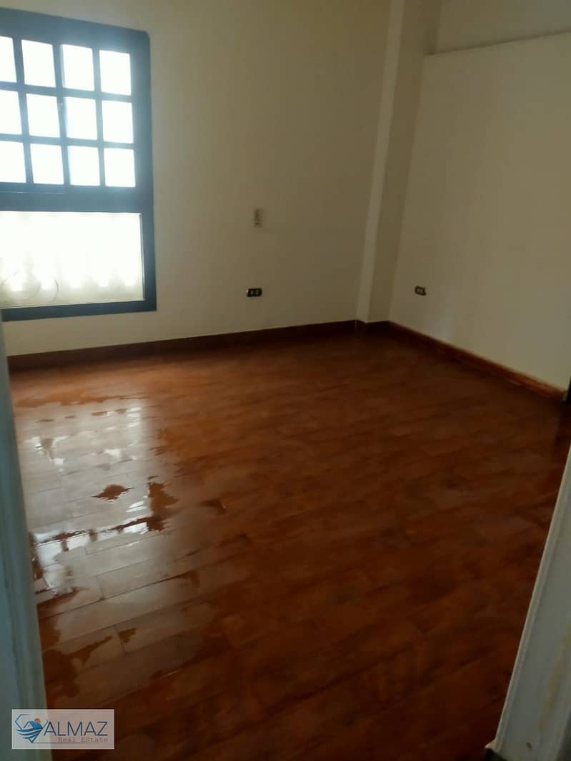 4 WhatsApp Image 2025-11-29 at 11.10. 45 AM (1). jpeg