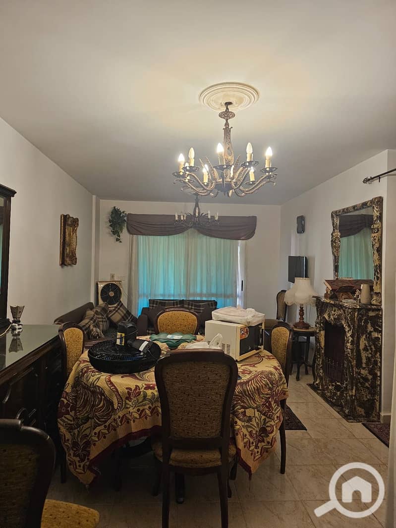 3 deb658b9-d5ef-4d0c-ad04-55f0ad033943. jpg