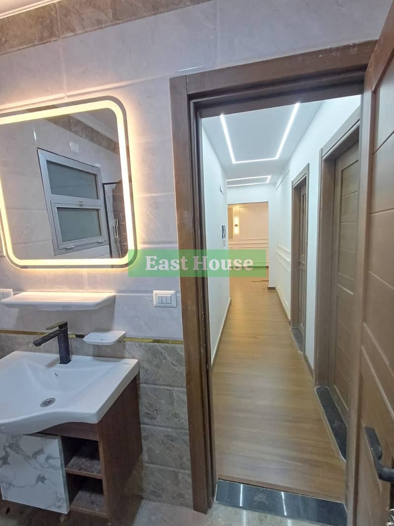 11 c943377b-04a9-44c1-9d55-5b2b42e88064. jpg