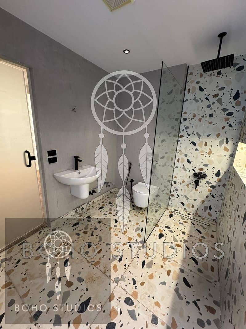 3 15b56498-6338-495f-9b8c-a45e61b446da. jpg