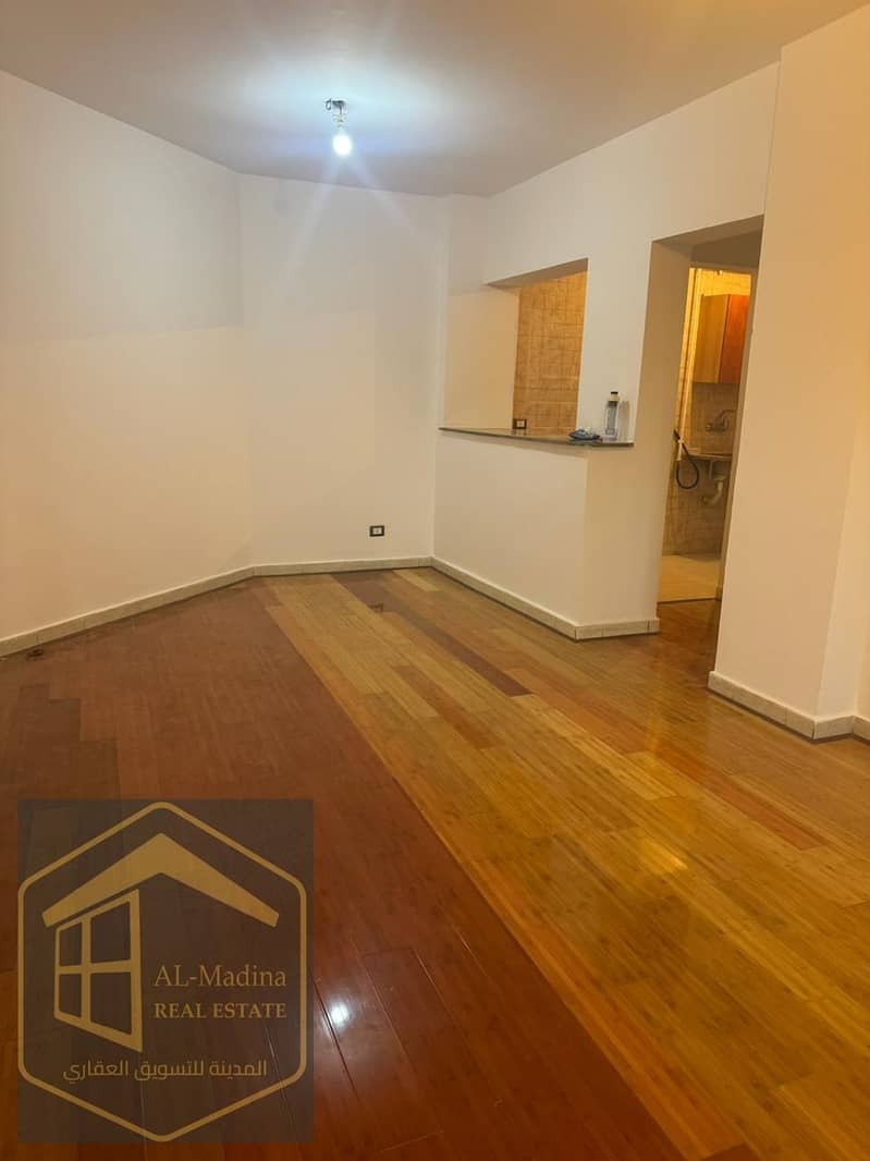 2 38128e65-fdec-4d7e-b668-929f31a9e78b. jpg