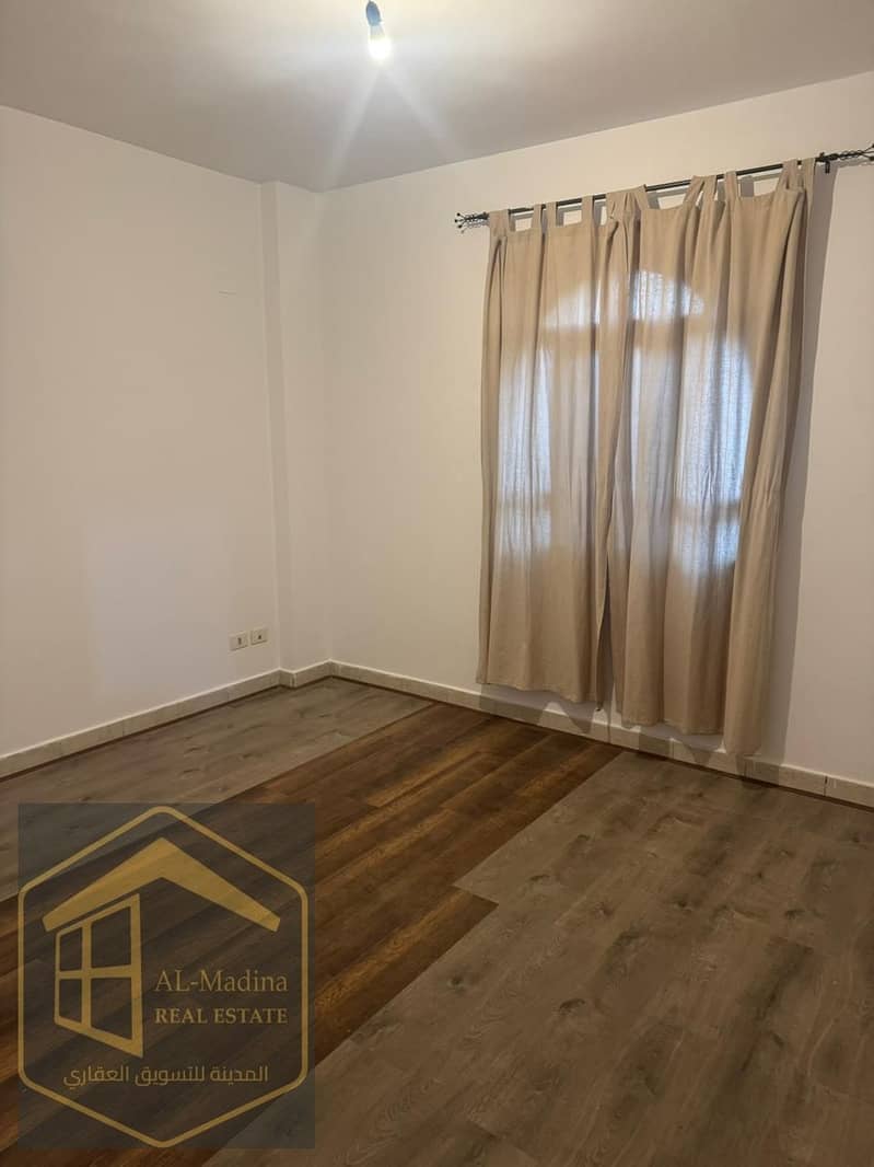 5 32e2db6c-2b5a-4c75-9f38-f626cc7d2a12. jpg