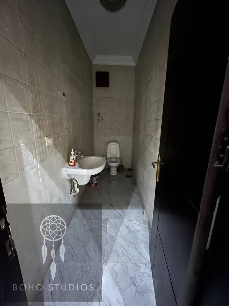 6 WhatsApp Image 2025-11-24 at 2.55. 12 AM (2). jpeg