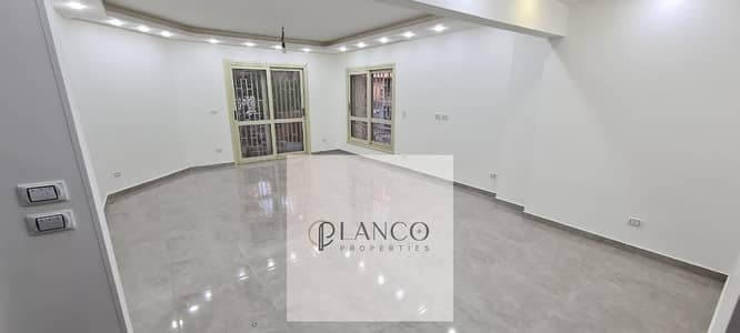 شقة 3 غرف نوم للبيع في الشيخ زايد، الجيزة - IMG-20251122-WA0139. jpg