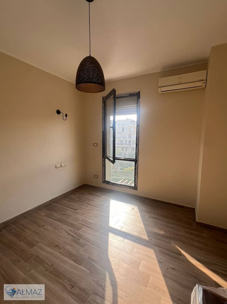 4 WhatsApp Image 2025-11-29 at 11.49. 32 AM (1). jpeg