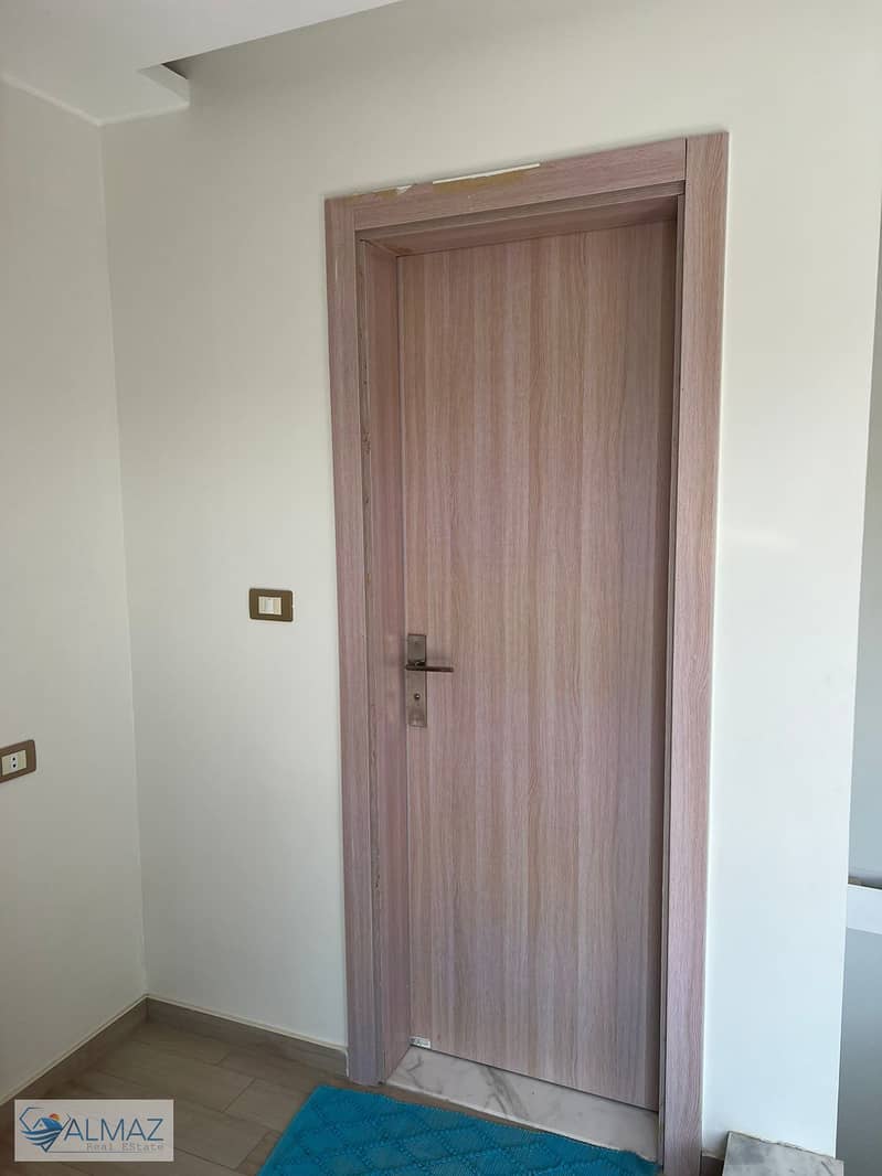 8 WhatsApp Image 2025-11-29 at 11.49. 36 AM. jpeg