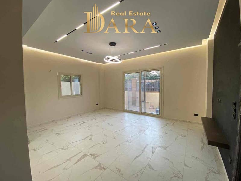 21 255629c9-7aa2-474d-a494-0a65d9c41eae. jpg