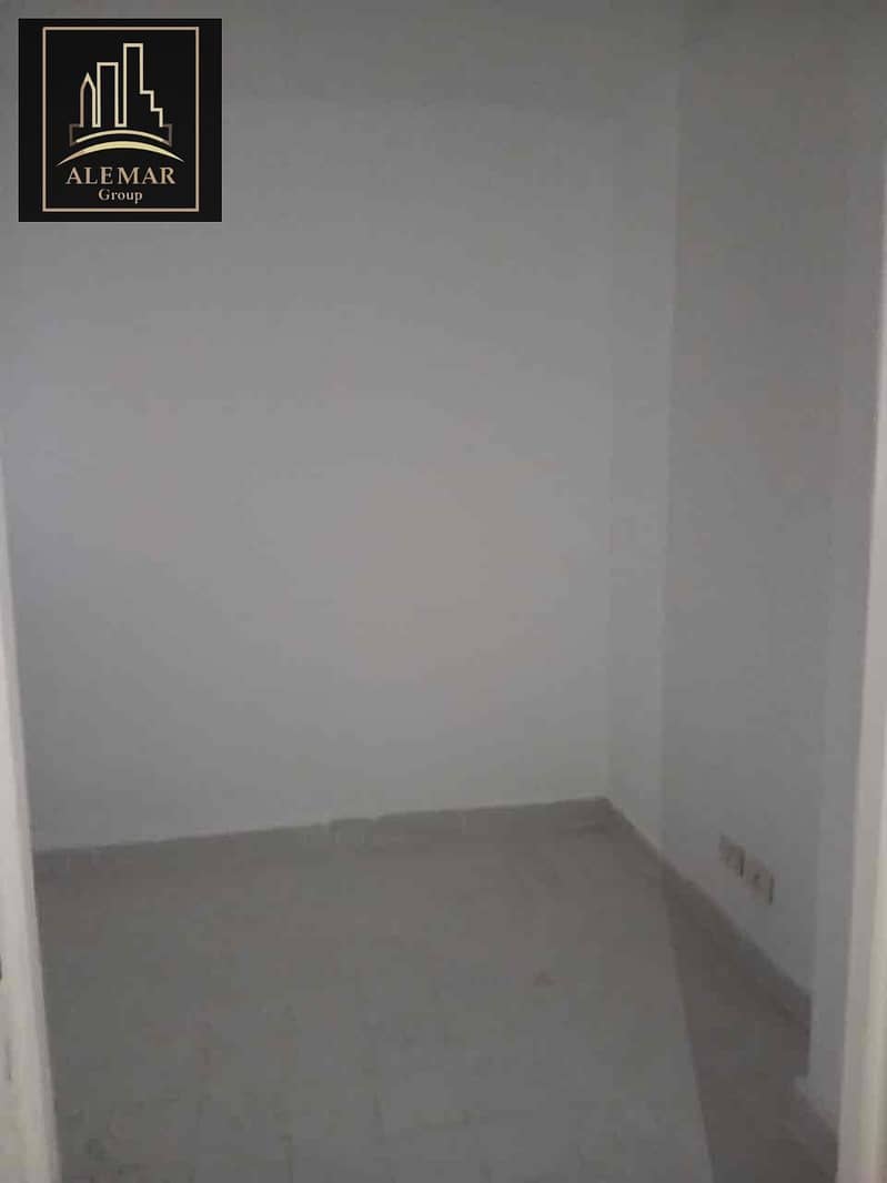 11 6058f717-15f1-4022-85bb-179464041684. jpg