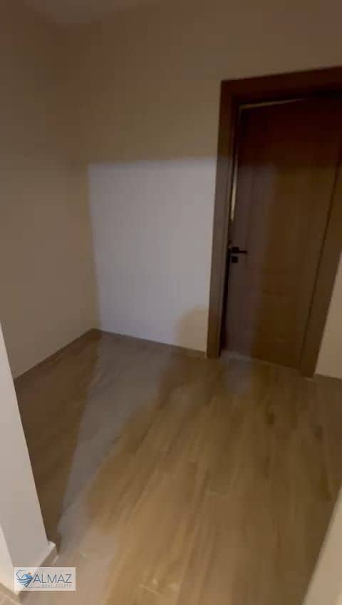 4 WhatsApp Image 2025-11-29 at 12.06. 20 PM (1). jpeg