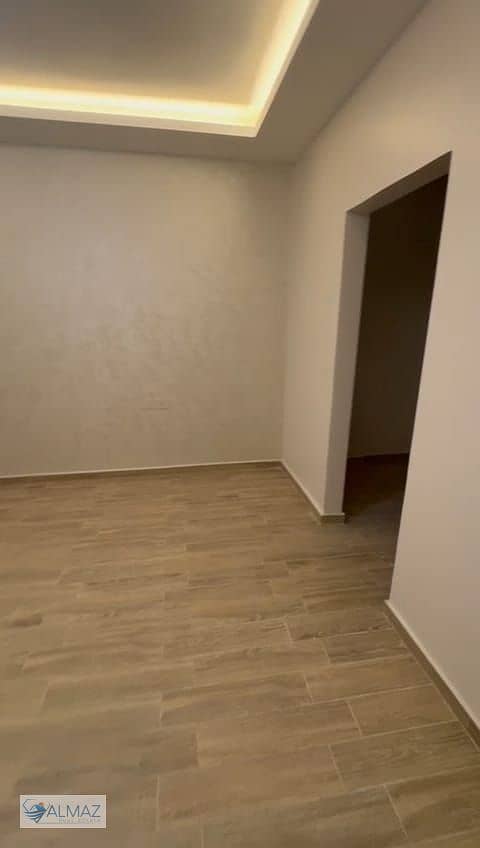 5 WhatsApp Image 2025-11-29 at 12.06. 20 PM (2). jpeg