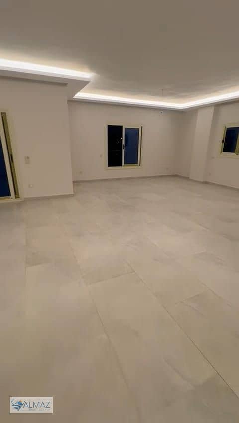 35 WhatsApp Image 2025-11-29 at 12.06. 26 PM (4). jpeg