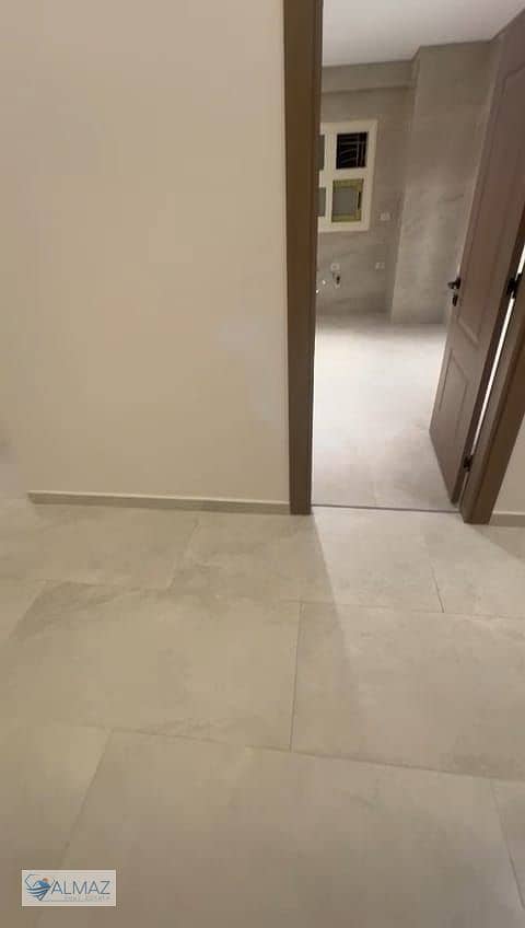 38 WhatsApp Image 2025-11-29 at 12.06. 27 PM (1). jpeg