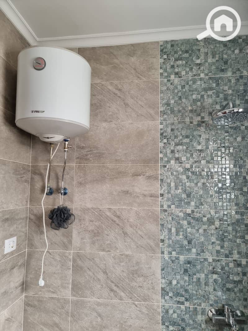 7 WhatsApp Image 2025-11-26 at 11.51. 39 AM. jpeg