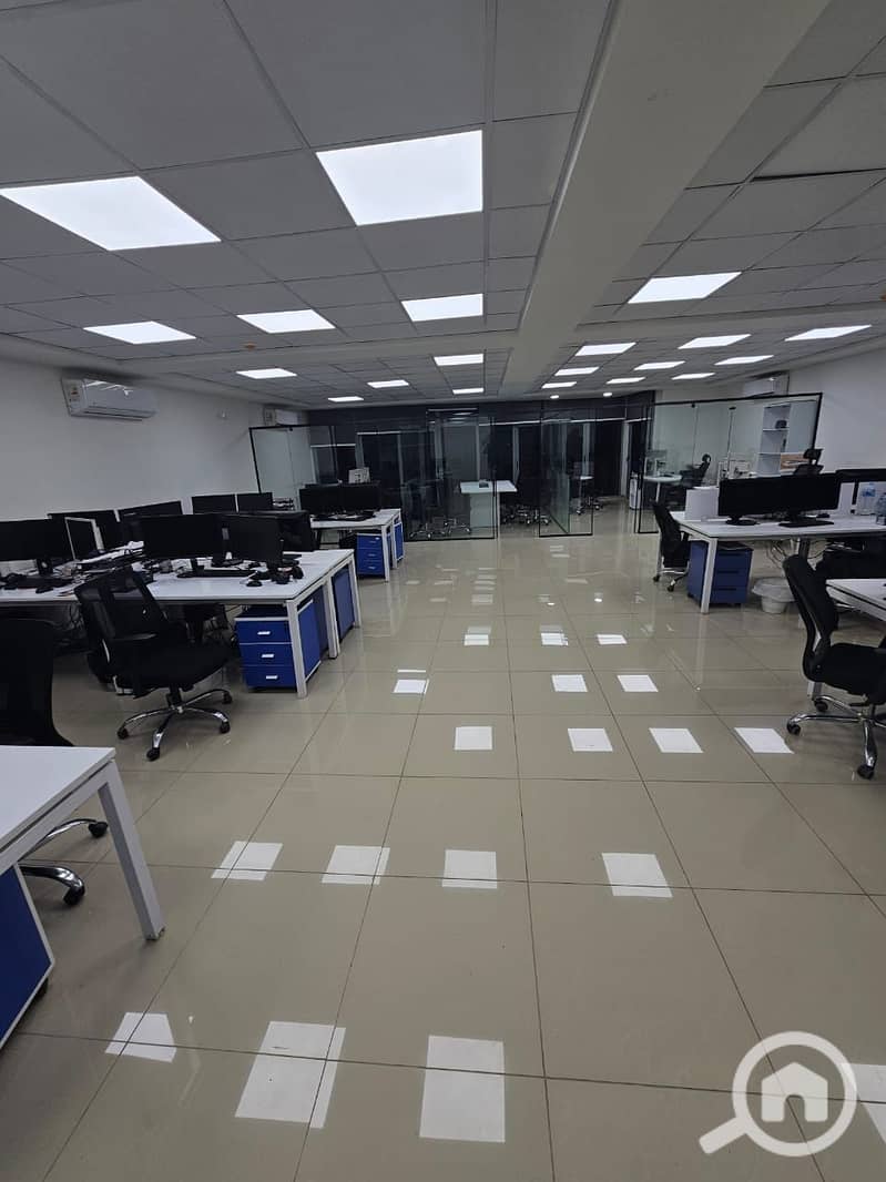 11 WhatsApp Image 2025-11-25 at 6.37. 36 PM (1). jpeg