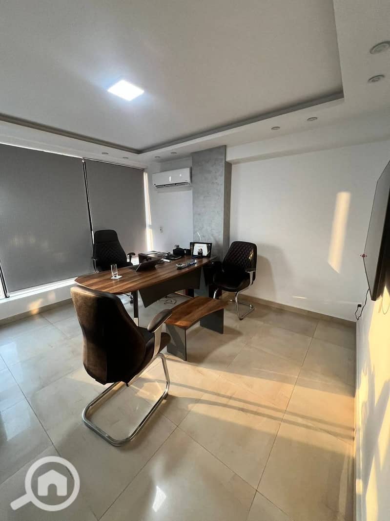 4 WhatsApp Image 2025-11-21 at 4.37. 33 PM. jpeg