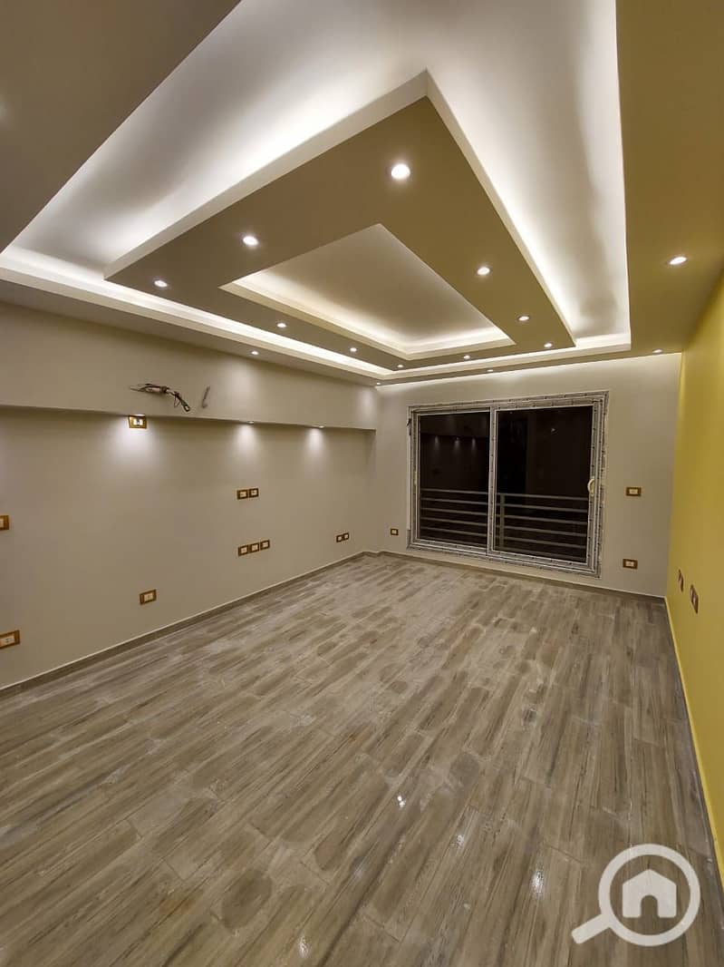 2 WhatsApp Image 2025-11-26 at 11.52. 27 AM. jpeg