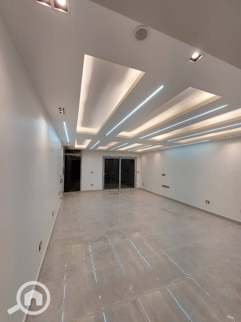 11 WhatsApp Image 2025-11-26 at 11.52. 17 AM. jpeg