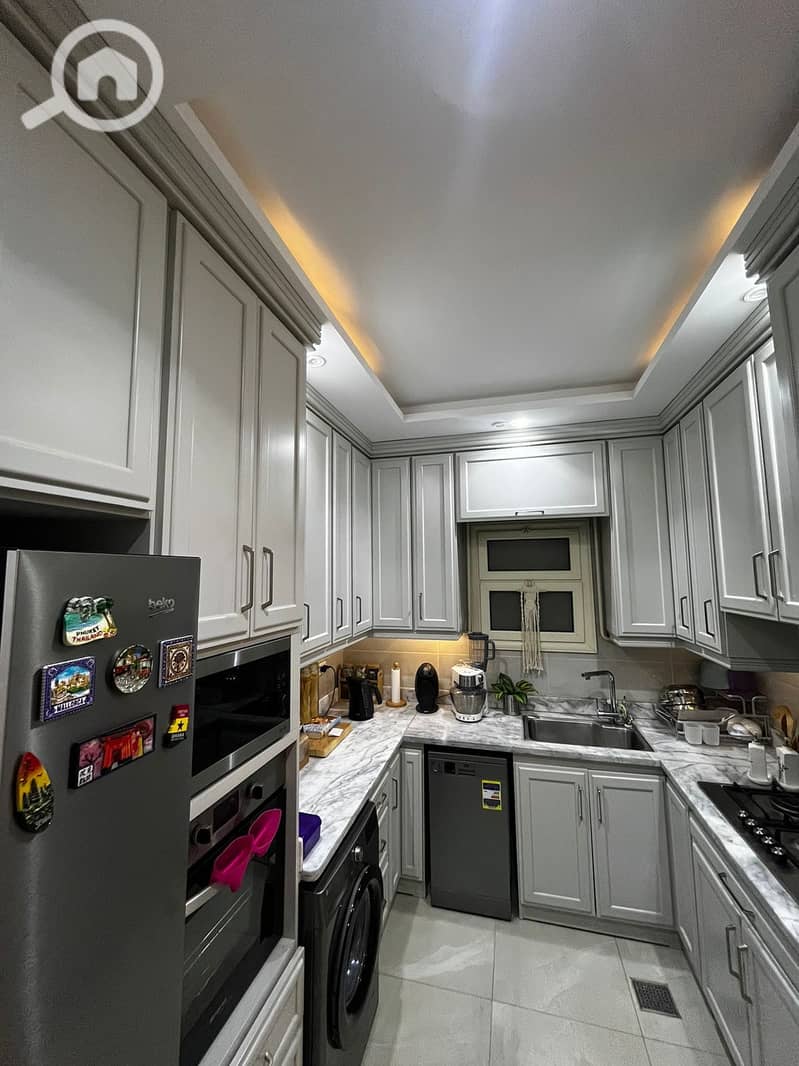 3 WhatsApp Image 2025-11-27 at 22.22. 36_740214b0. jpg