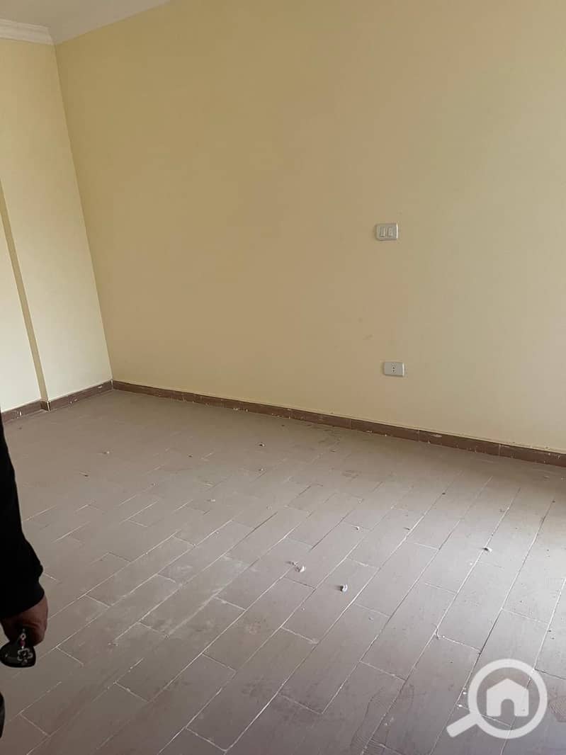 3 WhatsApp Image 2025-11-29 at 12.14. 31_47c11461. jpg