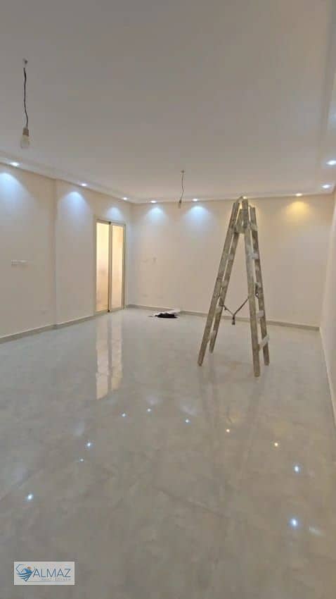 5 WhatsApp Image 2025-11-29 at 12.24. 09 PM (2). jpeg