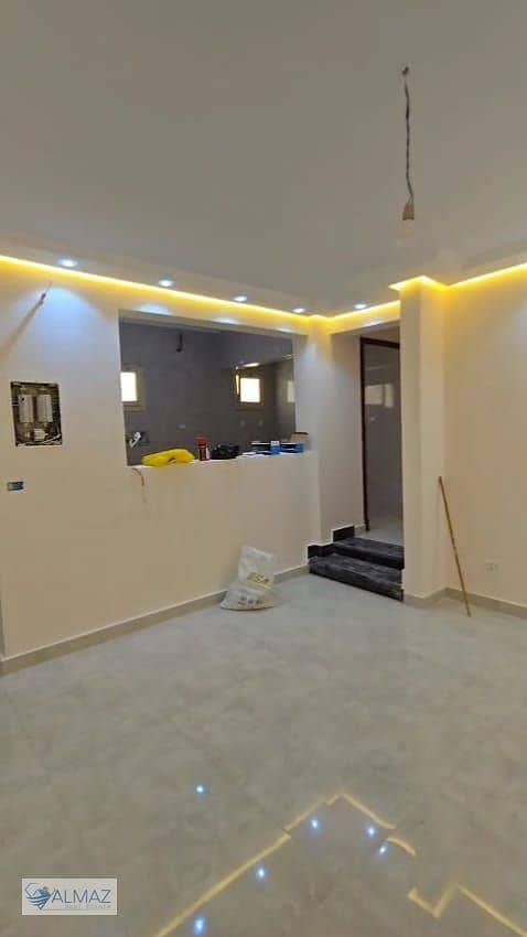 6 WhatsApp Image 2025-11-29 at 12.24. 08 PM (1). jpeg