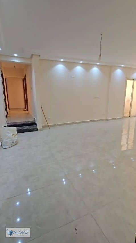 34 WhatsApp Image 2025-11-29 at 12.24. 10 PM (1). jpeg