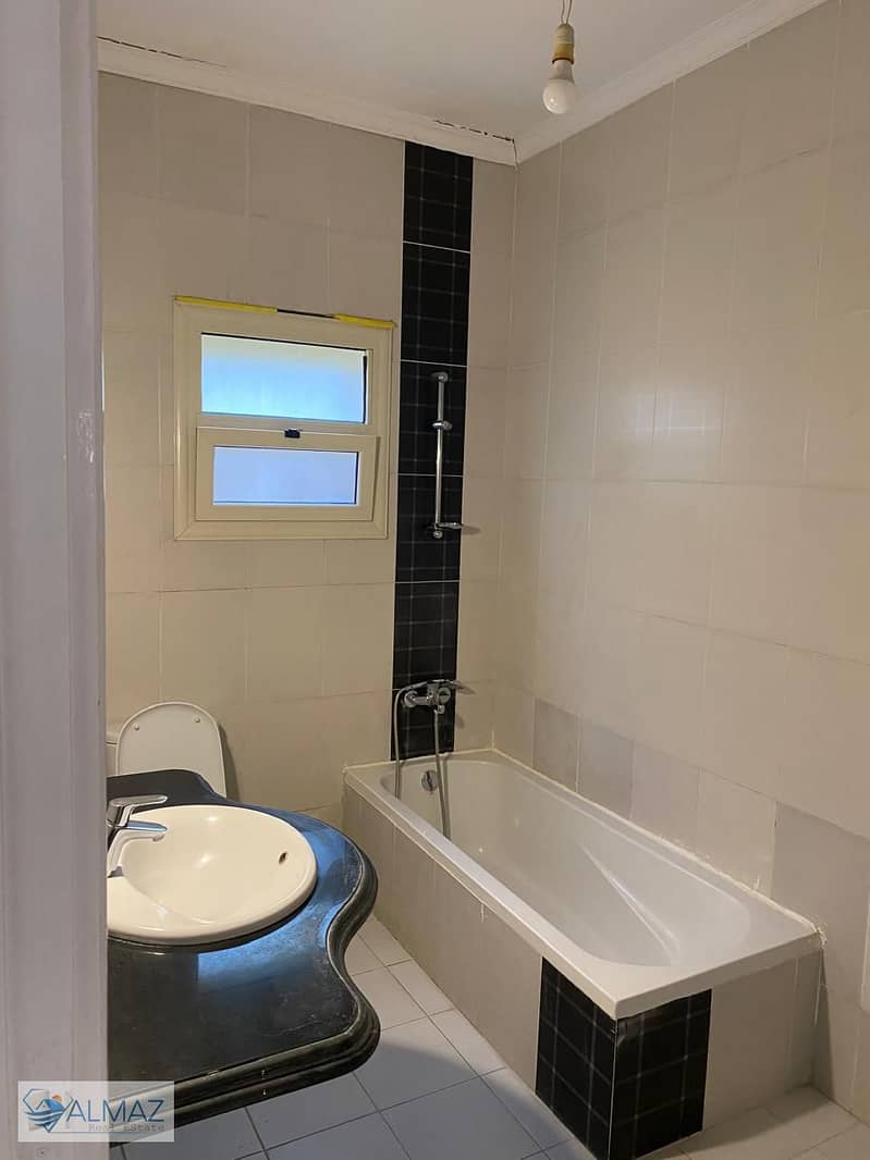 8 WhatsApp Image 2025-11-29 at 12.24. 47 PM. jpeg