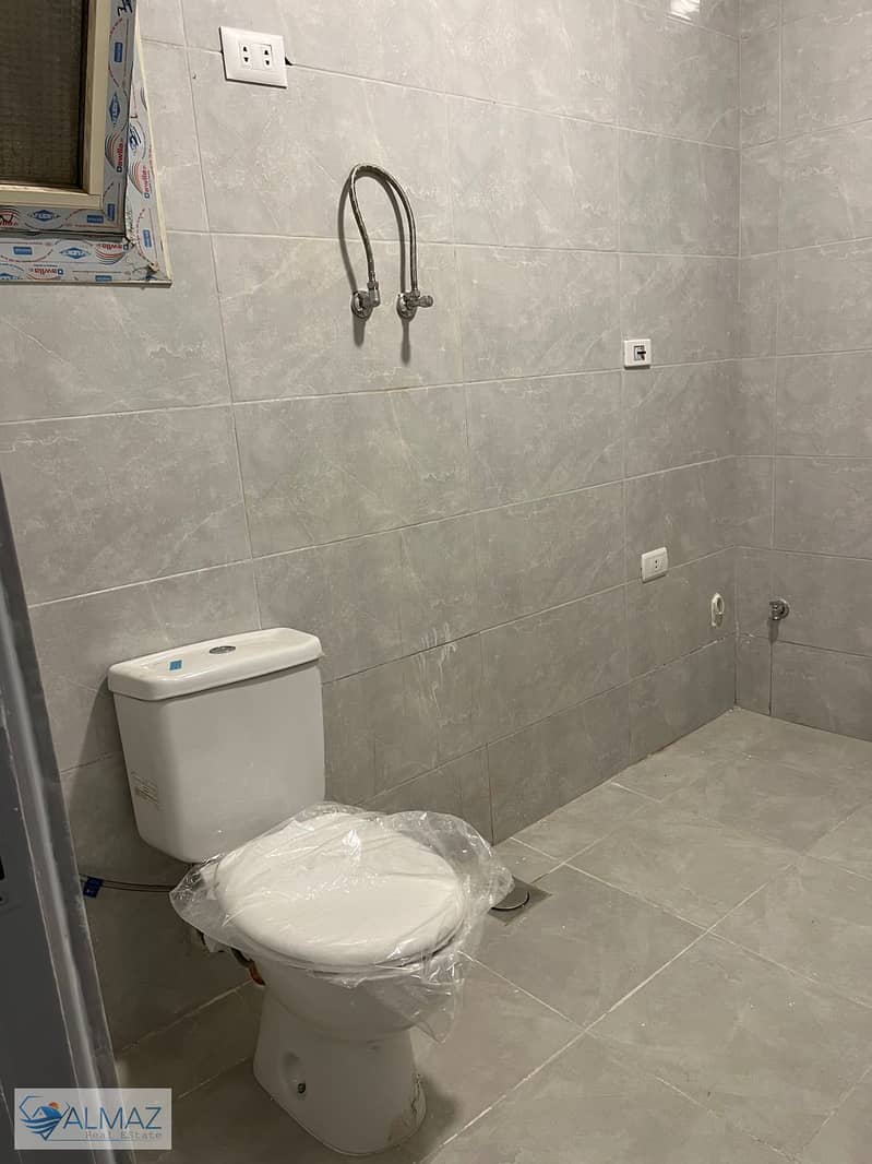 14 WhatsApp Image 2025-11-29 at 12.46. 42 PM (2). jpeg