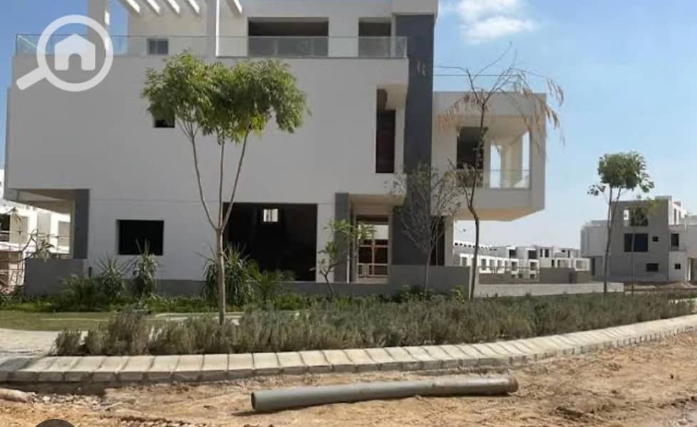 8 WhatsApp Image 2024-10-02 at 12.08. 54 PM. jpeg