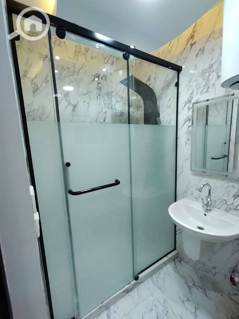 3 68 3,000,000. jpg12 56. jpg