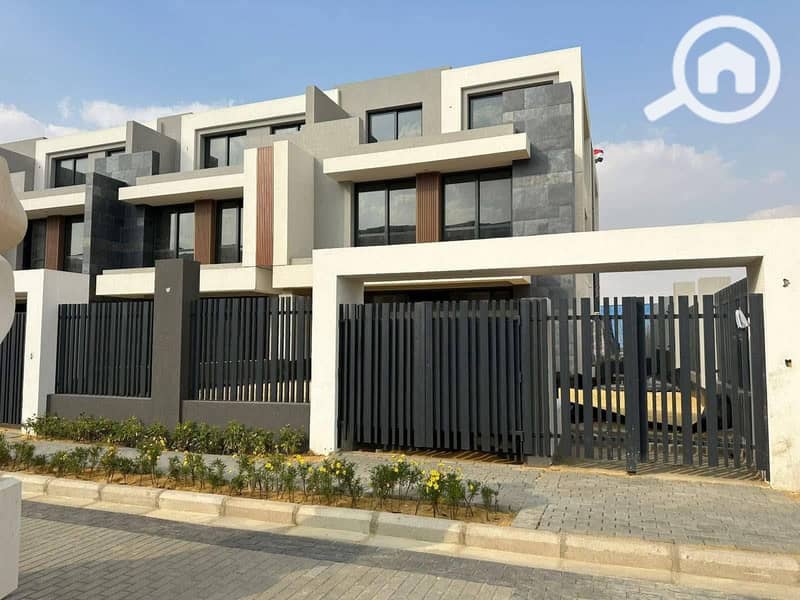 8 588417406_1366853588264220_3943291026914959341_n. jpg