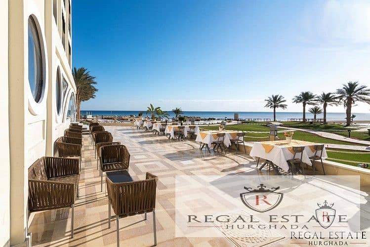 4 29-1-2_d9129_lg. jpg