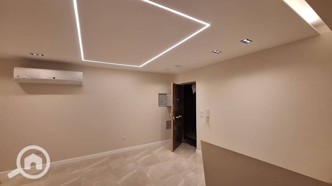 5 WhatsApp Image 2025-11-26 at 12.25. 58 PM (1). jpeg