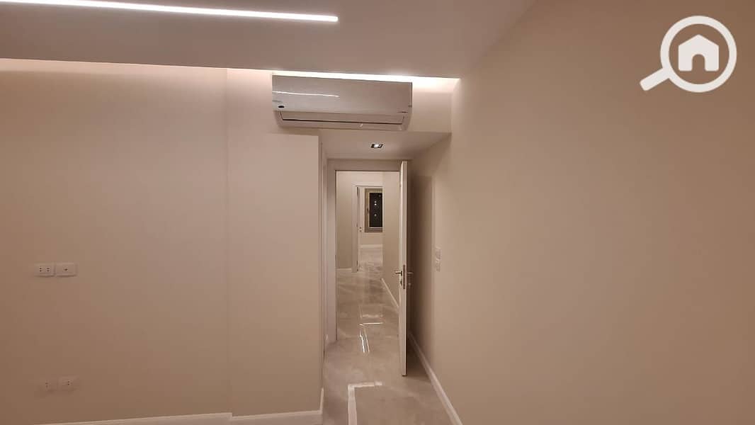 8 WhatsApp Image 2025-11-26 at 12.25. 51 PM (1). jpeg