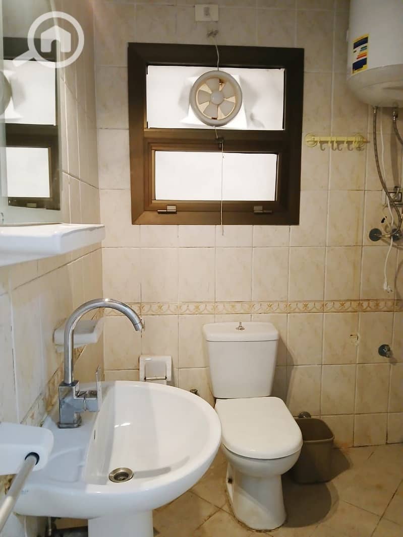 10 WhatsApp Image 2025-11-29 at 11.33. 46. jpeg