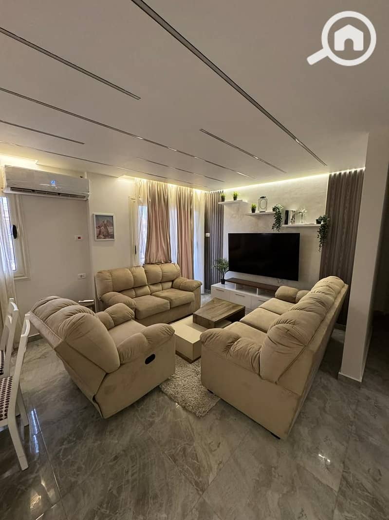 9 7183db69-7b54-4547-b335-8545606ff89b. jpg