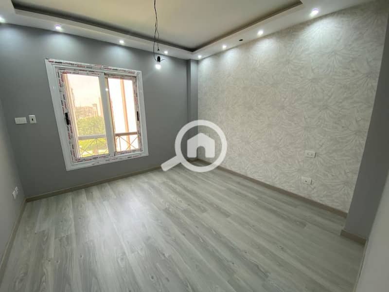 6 WhatsApp Image 2025-11-25 at 3.31. 51 PM. jpeg