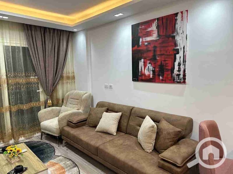 1000467596. jpg 1000467596. jpg