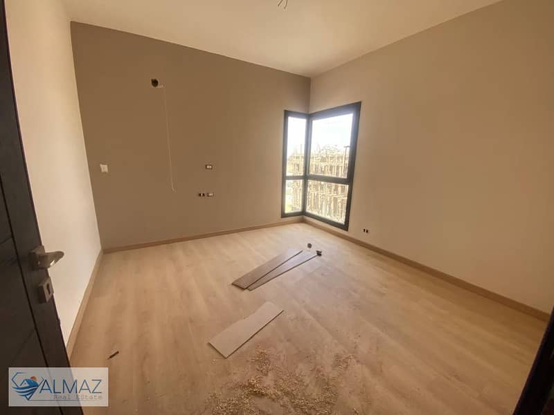 2 WhatsApp Image 2025-11-29 at 1.43. 39 PM (2). jpeg