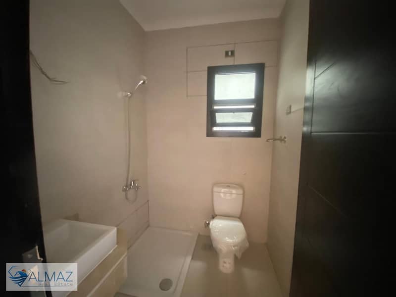 7 WhatsApp Image 2025-11-29 at 1.43. 40 PM (3). jpeg