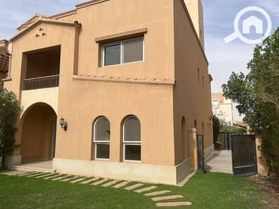 توين هاوس 3 غرف نوم للايجار في القاهرة الجديدة، القاهرة - 5f08daa1-a78c-42b3-86df-8f1fa48ee5fd. jpg