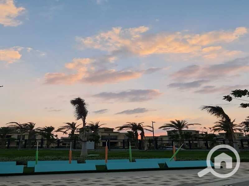 6 2a59a706-caa9-4cc9-928f-2639d64cac8e. jpg