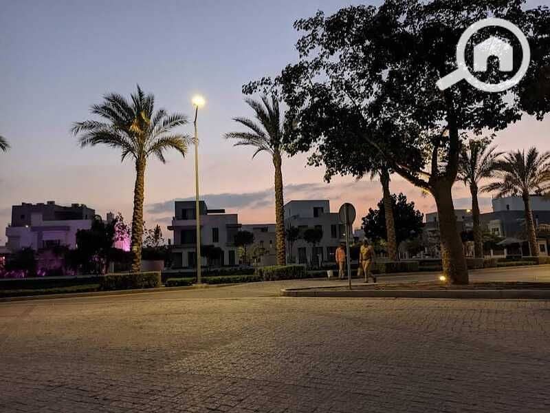 10 1897889f-1b47-4acc-bcd0-75c1486ec3ee. jpg