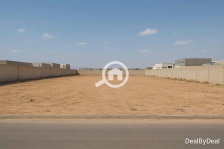 صناعي  للبيع في القاهرة الجديدة، القاهرة - 18316331-36e2-45fa-a82e-54f6e3d82431 (1). jpeg