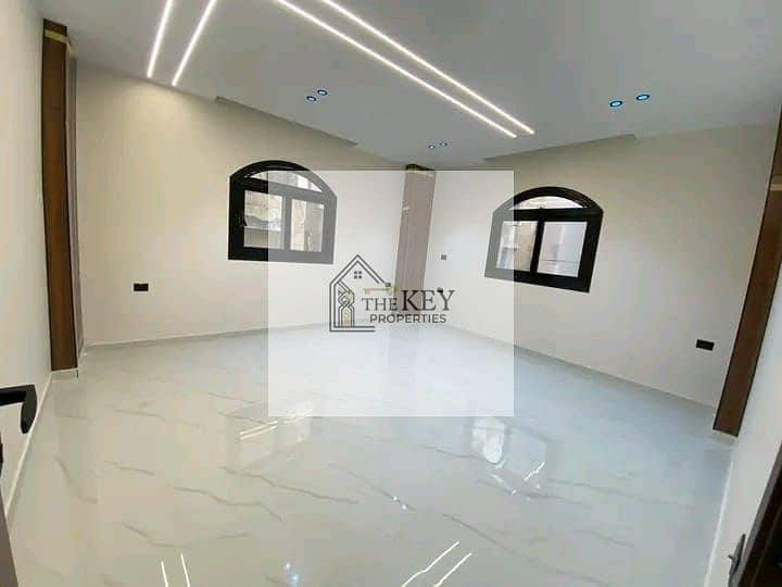 7 WhatsApp Image 2025-11-29 at 3.44. 41 PM (4). jpeg