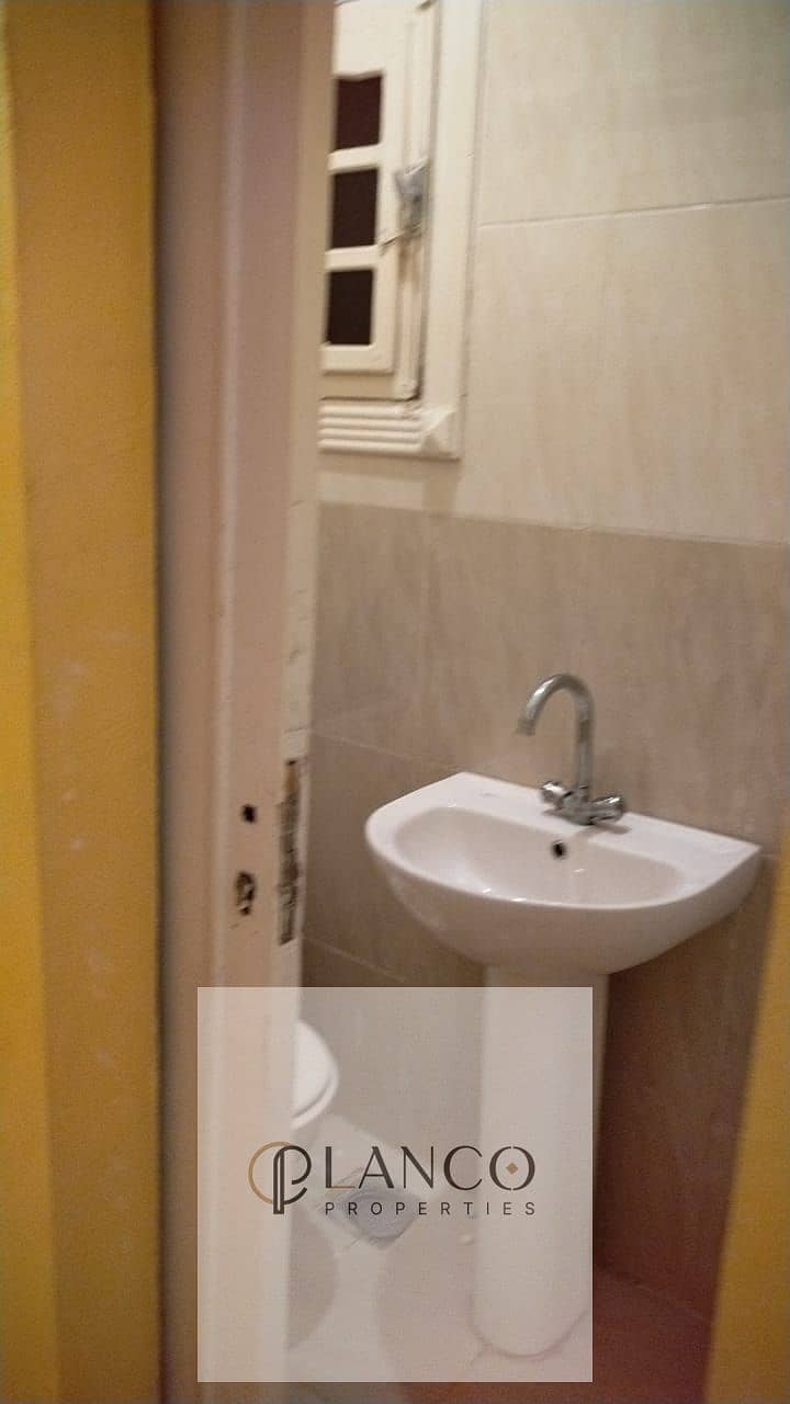 3 WhatsApp Image 2025-10-23 at 18.29. 59_c080d90d. jpg