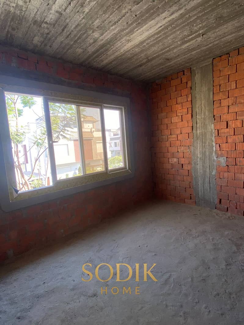 9 WhatsApp Image 2025-10-14 at 3.52. 58 PM (1). jpeg