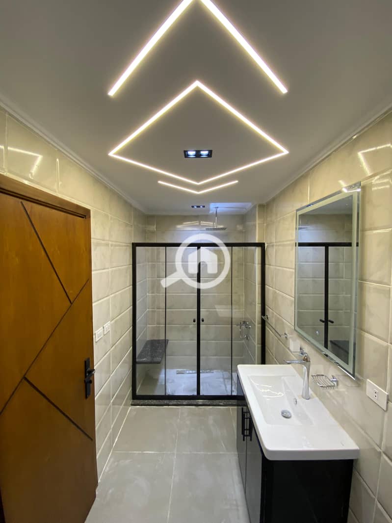 11 WhatsApp Image 2025-11-26 at 13.02. 07. jpeg