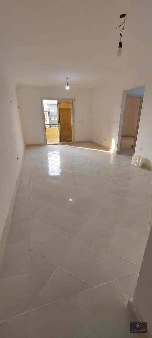 7 e5784746-b4fb-438a-b7b3-a6333dc09690. jpg