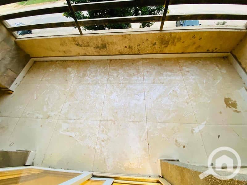 14 dca87459-9767-4a00-bc62-c05a66a1bf5b. jpg